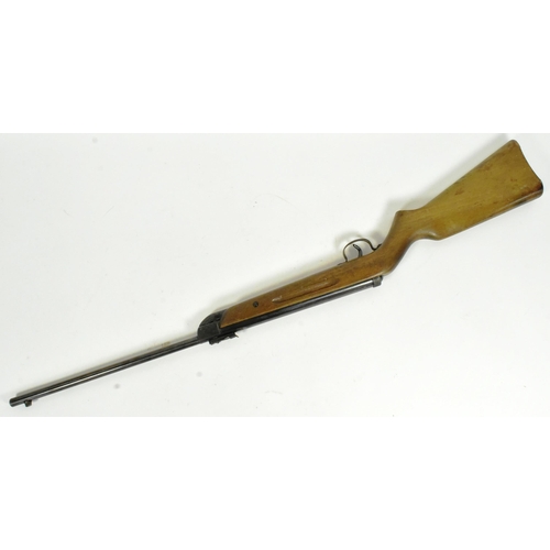 212 - A vintage 1970s Diana .22 calibre Model 25 break barrel air rifle. Wooden stock, with maker's marks ... 