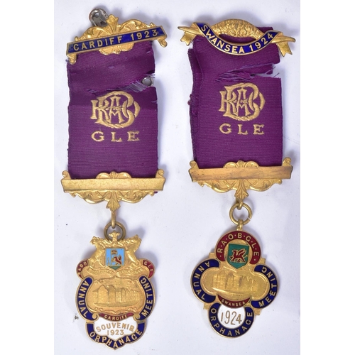 242 - Royal Antediluvian Order of Buffaloes - A collection of R.A.O.B masonic regalia to include; velvet a... 