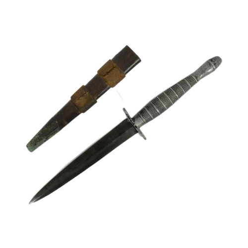 260 - A WWII Second World War British Commando FS Fairbairn Sykes 2nd Pattern variation fighting knife dag... 