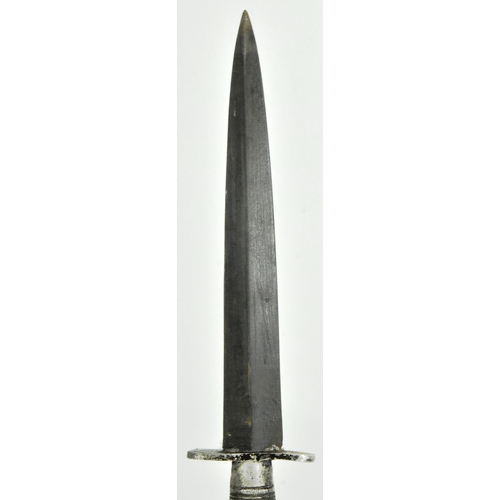 260 - A WWII Second World War British Commando FS Fairbairn Sykes 2nd Pattern variation fighting knife dag... 