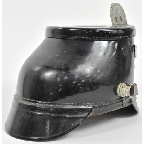 290 - A WWII Second World War Third Reich Nazi German Town Police Shako Helmet. Black fibre construction w... 