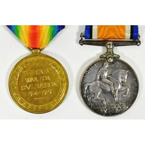 299 - A WWI First World War medal pair awarded to one 43586 General F. Favell of the Royal Artillery. Meda... 