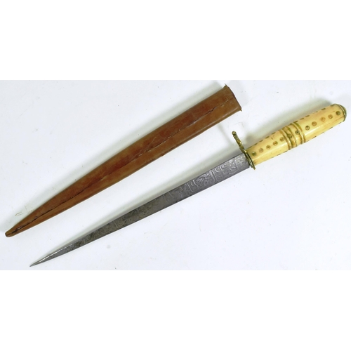 319 - A 19th Century Sudanese Mahdist dagger. Bone grip with circular stamps and a triangular section blad... 