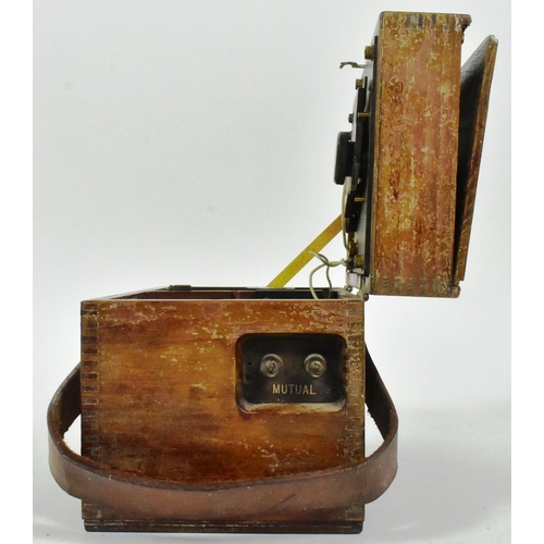 417 - A WWI First World War cased Wave Tester No. 41 with x2 calibrated sheets stamped with H.M Naval Wire... 