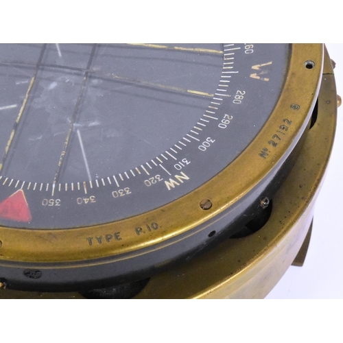 45 - A WWII Second World War Air Ministry RAF Royal Air Force Type P10 navigation compass. Serial No. 271... 