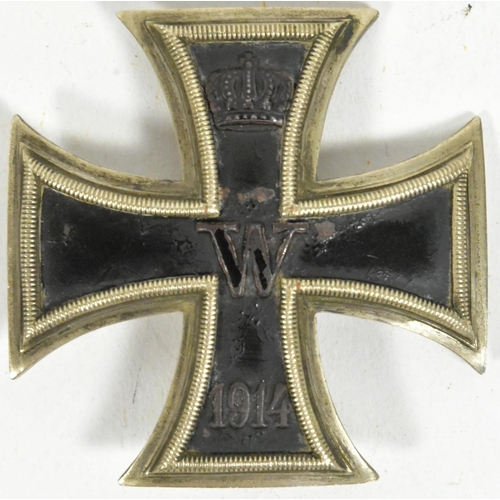 53 - A WWI First World War Imperial German / Prussian Army Iron Cross medal. A 1st Class example with pin... 