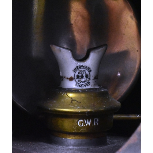 73 - Railwayana - a vintage GWR Great Western Railways 3 aspect handlamp. Brass makers plaque to exterior... 