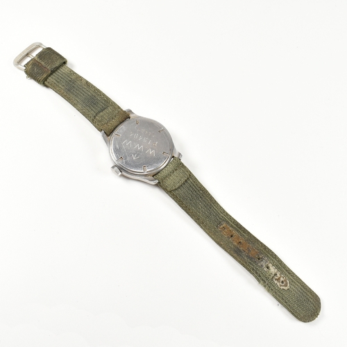 106 - A World War 2 Second World War British Army issue Cyma Dirty Dozen wristwatch. The watch having a ci... 