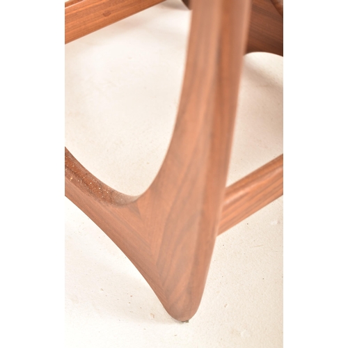 201 - Victor B. Wilkins for G Plan - Quadrille - A retro 1970s teak wood graduating nest of tables. The ne... 