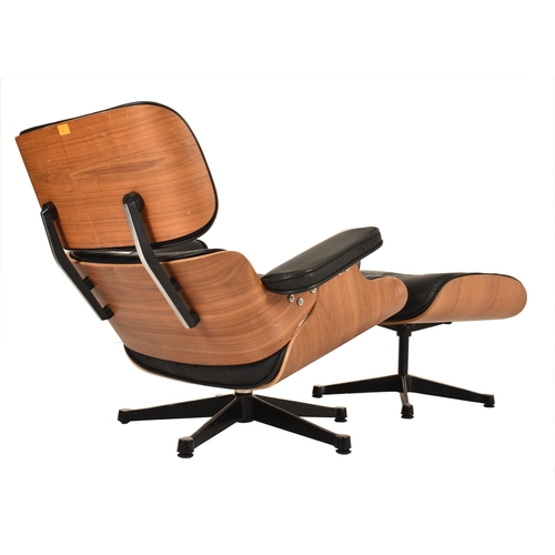 50 - After Charles & Ray Eames - Herman Miller - Lounge Chair - A contemporary Eames style retro vintage ... 
