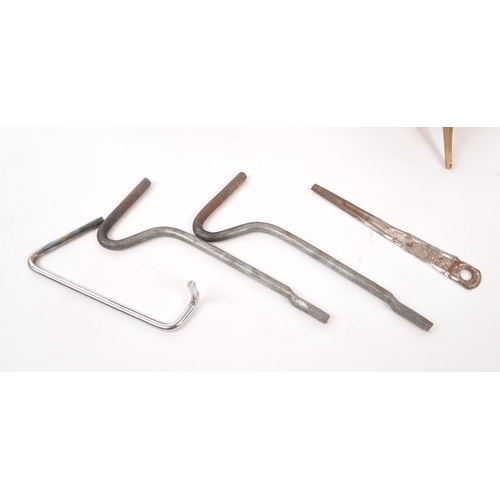 222 - Primus - An early 20th Century brass Primus Sweden No 210 portable camping stove in original tin mea... 