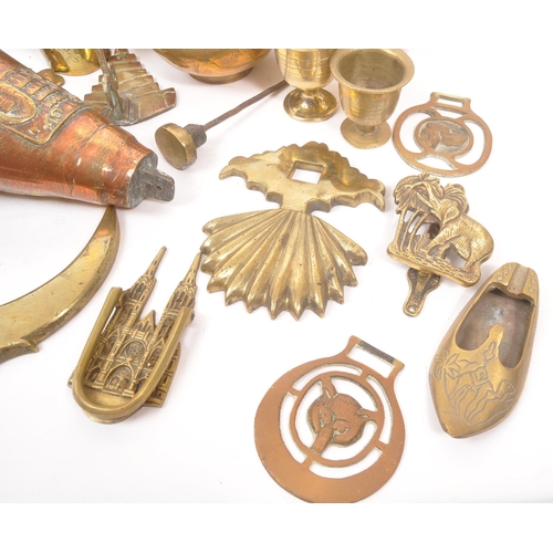 292 - A collection of 19th Century and later brass and copper items / curios. To include Moroccan style ha... 