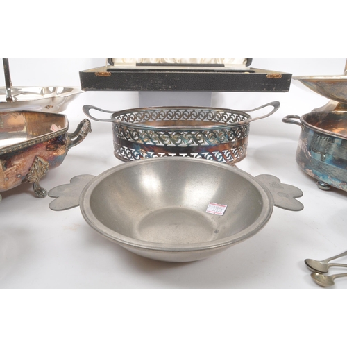 297 - A collection of vintage 20th century silver plate items. Including fruit / centrepiece bowls, tazza ... 