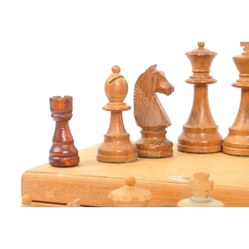 330 - John Jaques - A 20th Century 32 piece wooden chess set in the Staunton style pattern by John Jaques ... 