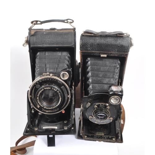 336 - A collection of early and mid 20th century folding cameras. The collection to include examples such ... 