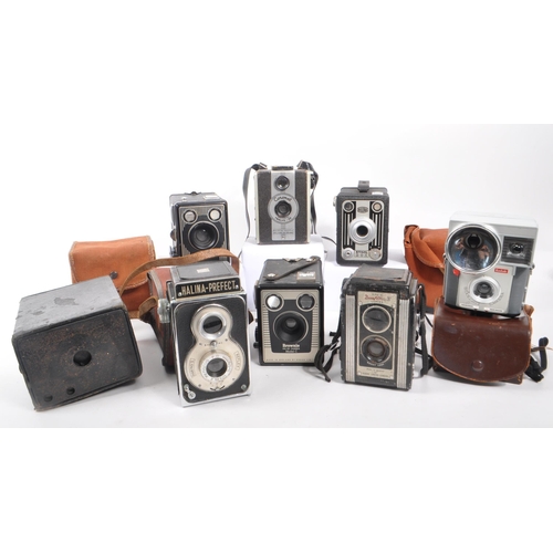 337 - A collection of early and mid 20th century box cameras. The collection to include examples such as a... 