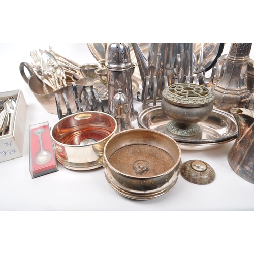 341 - A collection of 19th Century Victorian and later silver plate items comprising of egg cups on stand,... 