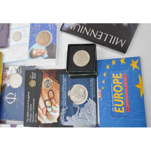 449 - Royal Mint - A collection of Royal Mint commemorative coin packs comprising of Queen Elizabeth the Q... 