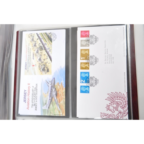 450 - Royal Mail / Royal Mint - A large collection of Royal Mail / Royal Mint Philatelic Numismatic coin c... 