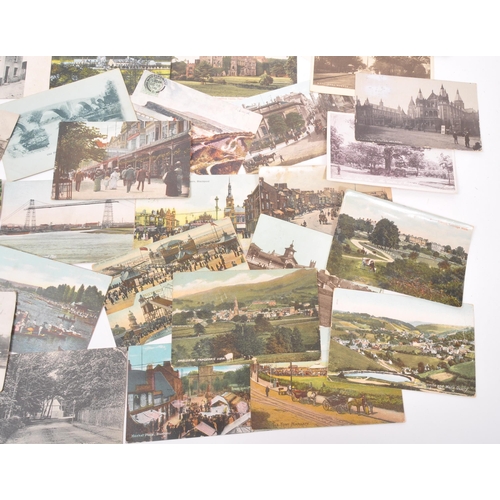 465 - Topographical Postcards. Extensive collection approx. 5,500 in suitcase. Mostly views of Great Brita... 