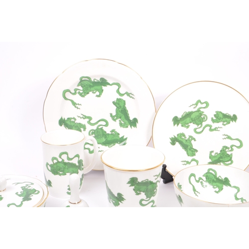 50 - Wedgwood - Chinese Tigers Pattern - A late 20th century porcelain china part tea service and other i... 