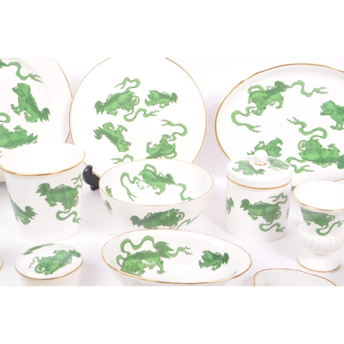 50 - Wedgwood - Chinese Tigers Pattern - A late 20th century porcelain china part tea service and other i... 