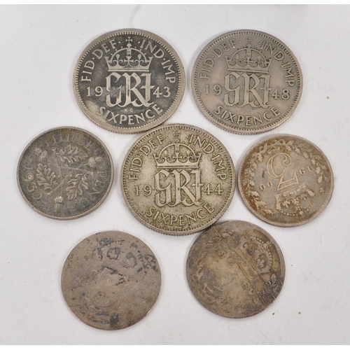 506 - A collection of early 20th century British George V & VI and Victorian silver coins. The collection ... 