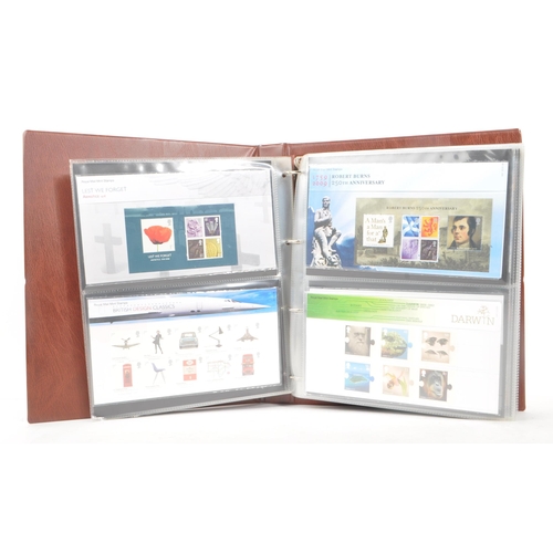 508 - Royal Mail - A large collection of British Royal Mail commemorative stamps presentation packs held w... 