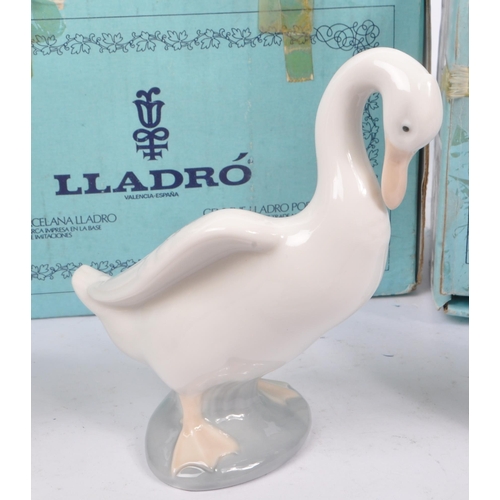 56 - Lladro / Nao - A collection of 20th century Lladro and Nao porcelain statues and figures. The collec... 