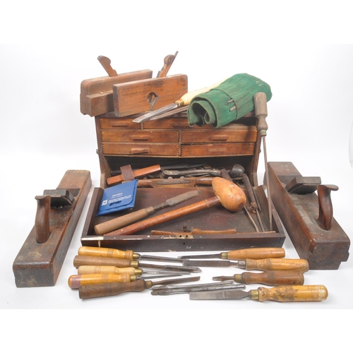 333 - A collection of vintage 20th century carpentry wood working tools. To include wood planes, hand scre... 