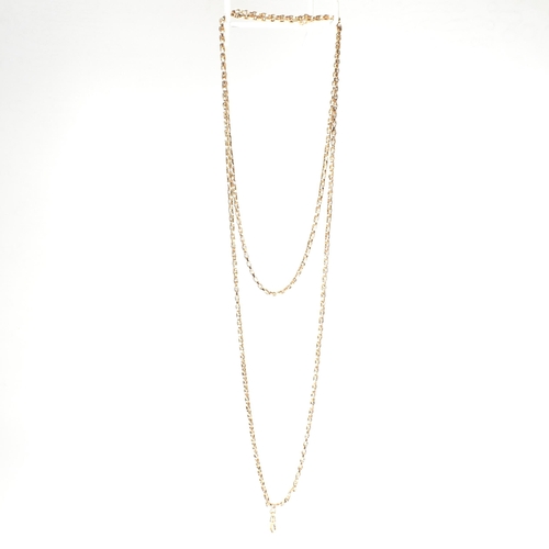 62 - A 9ct gold Albert chain. The 9ct gold Albert chain having cable links and a swivel dog lead clasp to... 