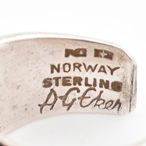 65 - A hallmarked silver Anna Greta Eker Norwegian Modernist ring. The Anna Greta Eker sterling silver op... 