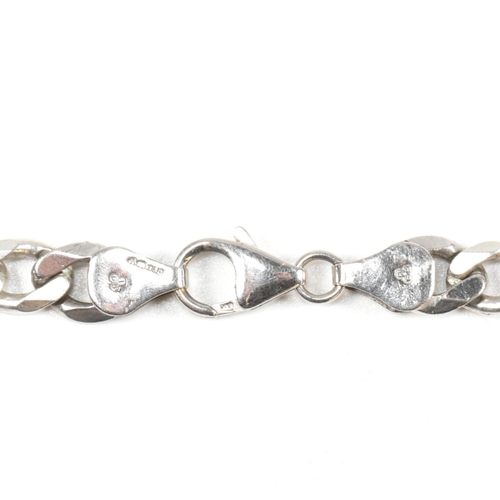 66 - A hallmarked 9ct white gold curb link chain necklace. The white gold curb link chain necklace hallma... 