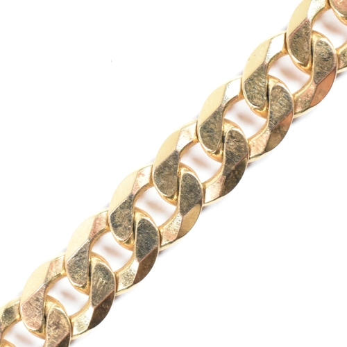 82 - An Italian hallmarked 9ct gold curb link chain bracelet. The 9ct yellow gold bracelet hallmarked for... 