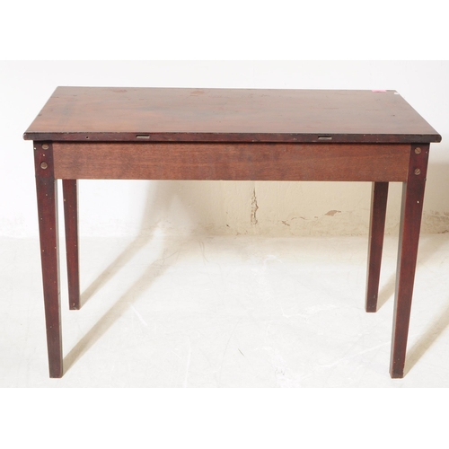 860 - A 19th century mahogany single drawer hall / side writing table. Of rectangular form with single sho... 