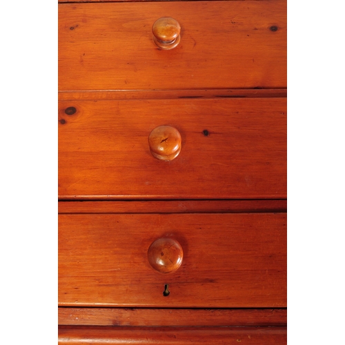 924 - A Victorian 19th century pine chest of drawers. Rectangular form with shallow gallery back with conf... 