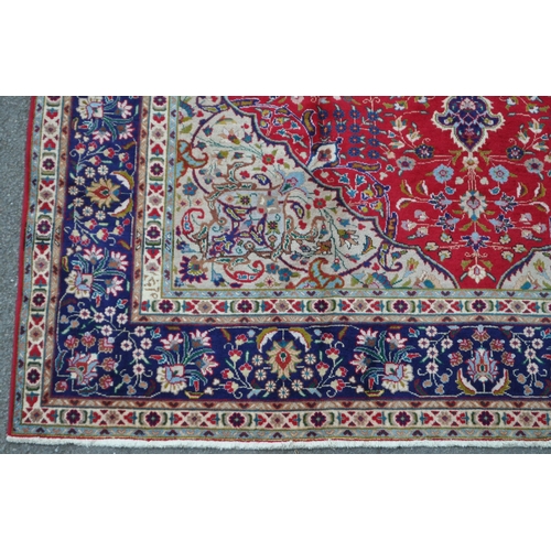 976 - A 20th Century North West Persian Mahal runner carpet floor rug having floral style central medallio... 