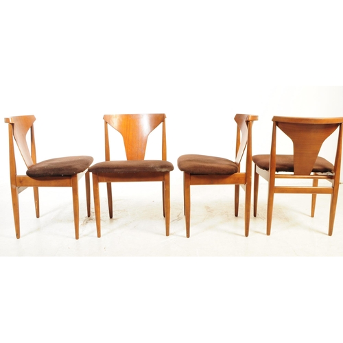 729 - Elliots of Newbury - A mid 20th century circa 1960s teak Elliots of Newbury EON dining suite consist... 