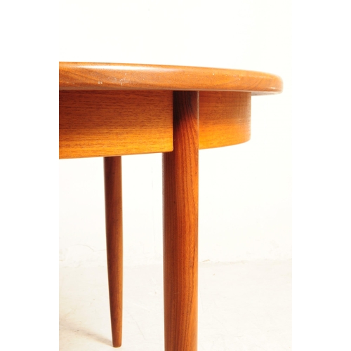 733 - G Plan - Fresco - A mid 20th century circa 1960s G-Plan Fresco range teak extending dining table. Th... 