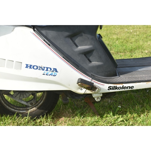 4 - MHW 870Y - a 1982 Honda NH80 79cc moped in white. First registered October 1982. Mileage approx. 3,9... 