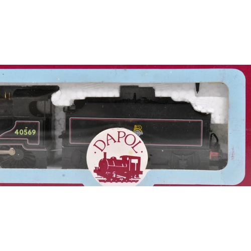 129 - Model Railway - x2 Dapol OO gauge trainset locomotive and car, no. D16C class 2P 4-4-0 40569 in BR l... 