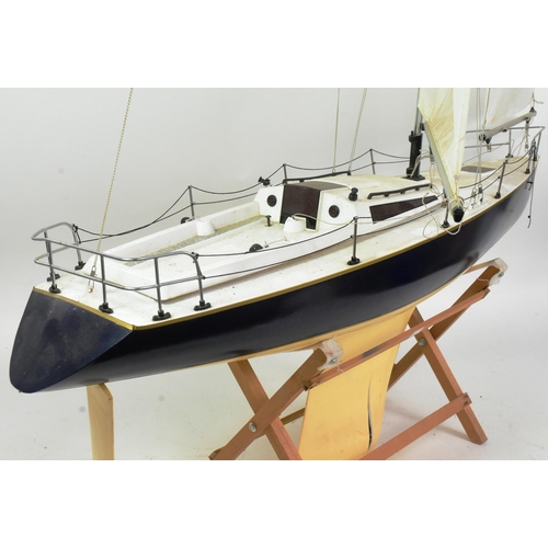 13 - Radio Controlled Boat - an RC Radio Control model pond yacht / sailing boat. Fibreglass construction... 