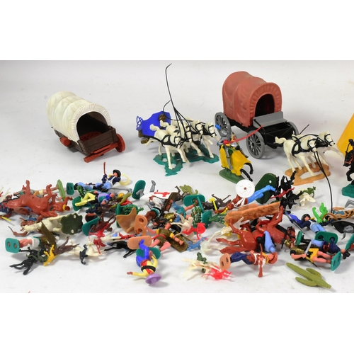 130 - Toy Soldiers - large collection of vintage Timpo plastic toy soldiers of Wild West / Cowboy & Indian... 