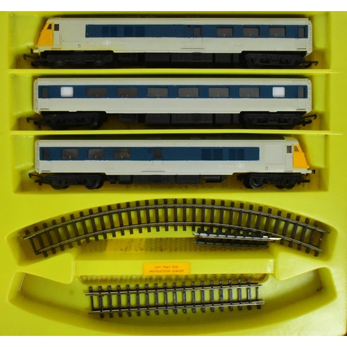 143 - Model Railway - x2 Triang / Hornby OO gauge model railway trainset locomotive engines comprising; RS... 