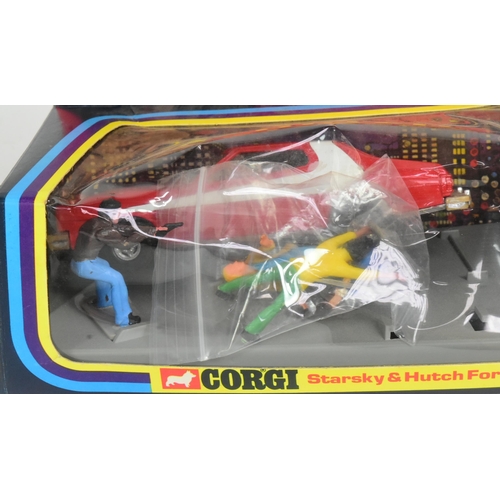 154 - Diecast - a vintage Corgi made diecast model No. 292 Starsky & Hutch Ford Torino. All four figures p... 