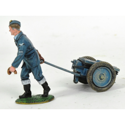 161 - King & Country - an original King & Country 1/30 scale hand painted model No. RAF046 RAF Airfield St... 