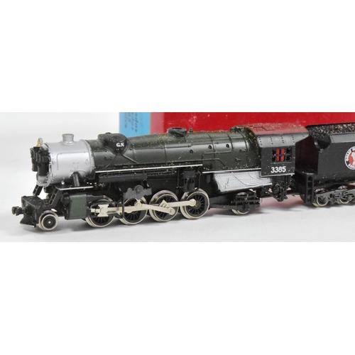 163 - Model Railway - a vintage Rivarossi N gauge trainset locomotive engine, no. 9204 2-8-2 'Great Northe... 