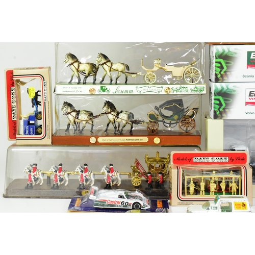 189 - Diecast - a collection of assorted diecast model cars and other vehicles to include; Lledo Days Gone... 