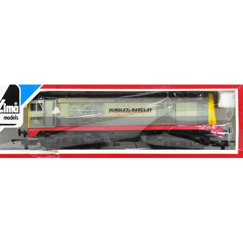 197 - Model Railway - x3 Lima OO gauge trainset diesel locomotive engines, comprising of; no. 20901 'Hunsl... 