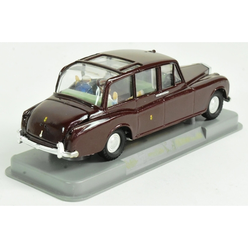 2 - Diecast - an original vintage Triang Spot On 1/42 scale boxed diecast model No. 260 Royal Rolls Royc... 